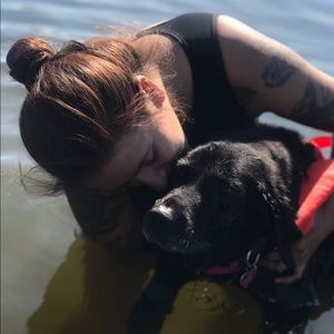 Meet your Posher, Paola